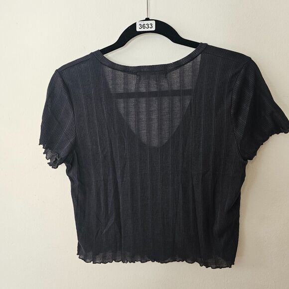 Project Social T Lettuce Edge Rib Knit Button Short Sleeve Scoop Neck Blouse XL - Picture 4 of 6